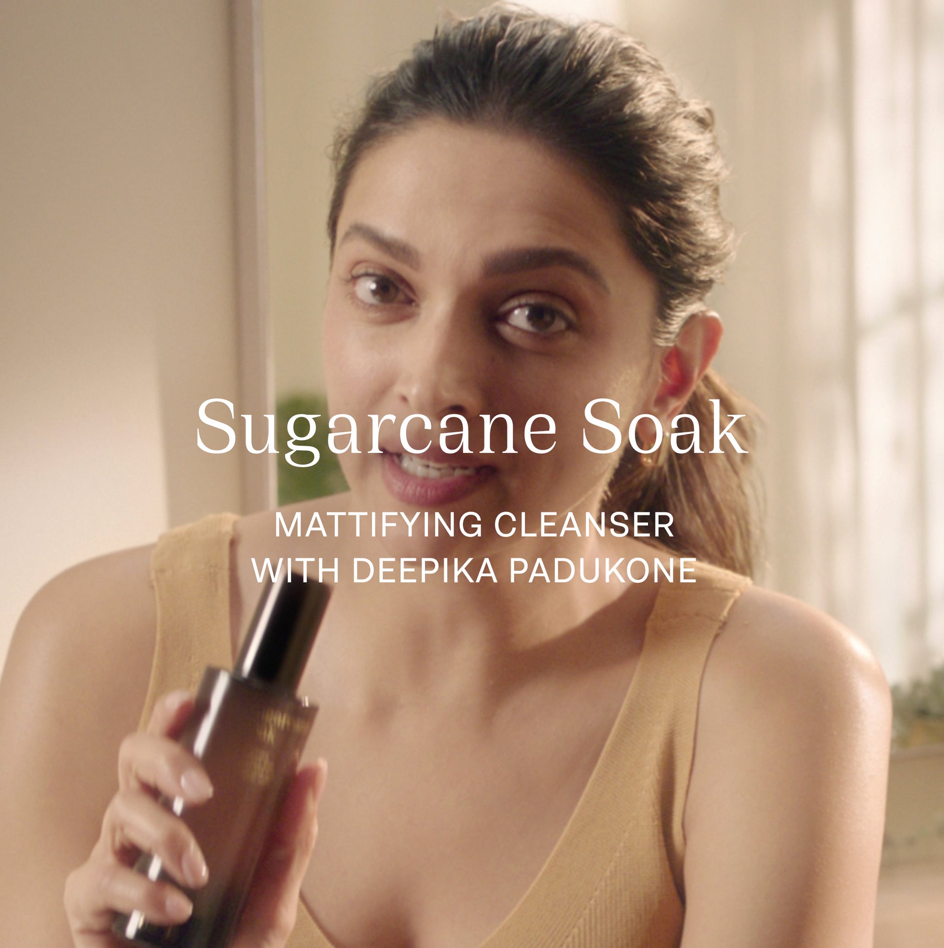 How to use Sugarcane Soak skin facial cleanser by Deepika Padukone #size_all